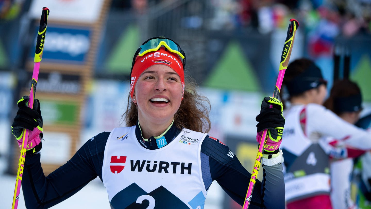 Nathalie Armbruster wird Zweite bei der Weltmeisterschaft in der Nordischen Kombination. (Foto: IMAGO, IMAGO / Eibner)