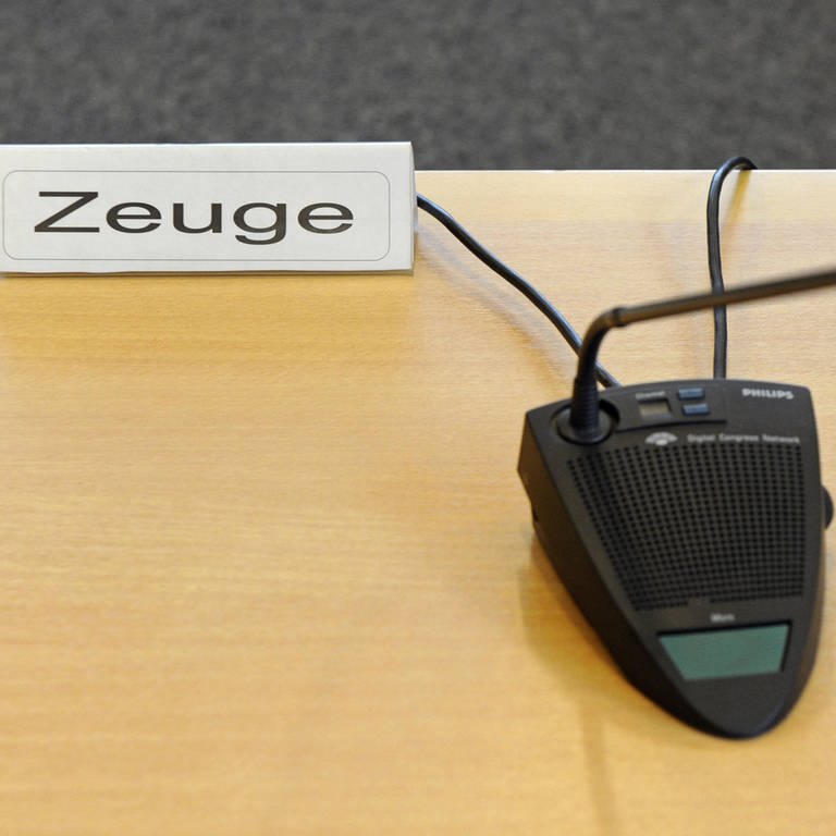 Symbolbild "Zeuge" (Foto: IMAGO, imago images)
