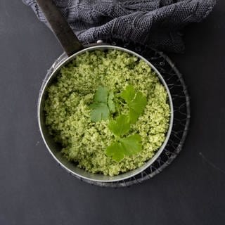 Smaragdgrüner Couscous
