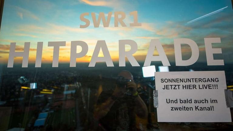 SWR1 Hitparade live vom Fernsehturm Stuttgart (Foto: SWR, SWR1 - Foto: Jochen Enderlin)