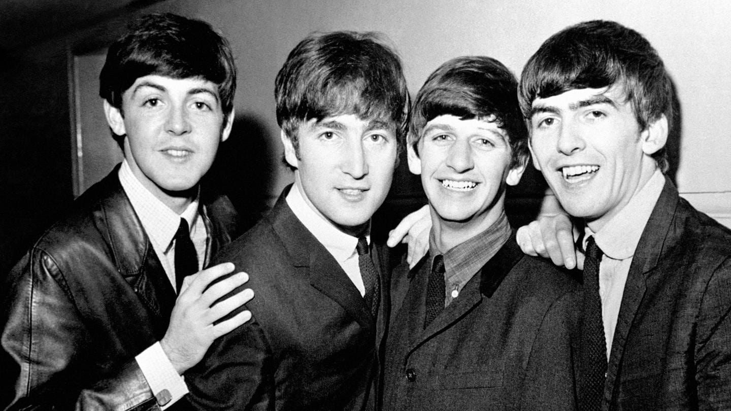 Foto der Beatles von 1963: Paul McCartney, John Lennon, Ringo Starr und George Harrison. (Foto: picture-alliance / Reportdienste, picture alliance / empics | PA)