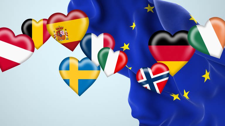 Europaflagge mit verschiedenen Fahnen europäischer Länder (Foto: picture-alliance / Reportdienste, Bildcollage: Nigel Stripe / Alexander Limbach)