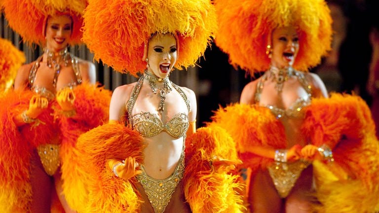 Glitzer-Kini: Tänzerinnen des Pariser Variétes Moulin Rouge  (Foto: picture-alliance / Reportdienste, Picture Alliance)