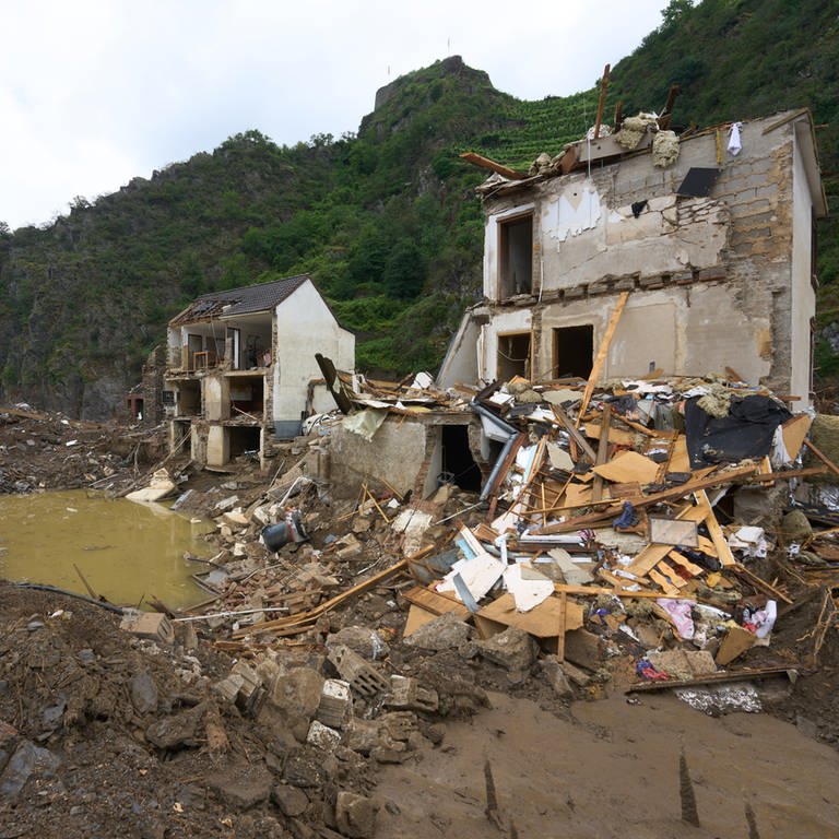 Zerstörte Häuser an der Ahr (Foto: dpa Bildfunk, Thomas Frey)