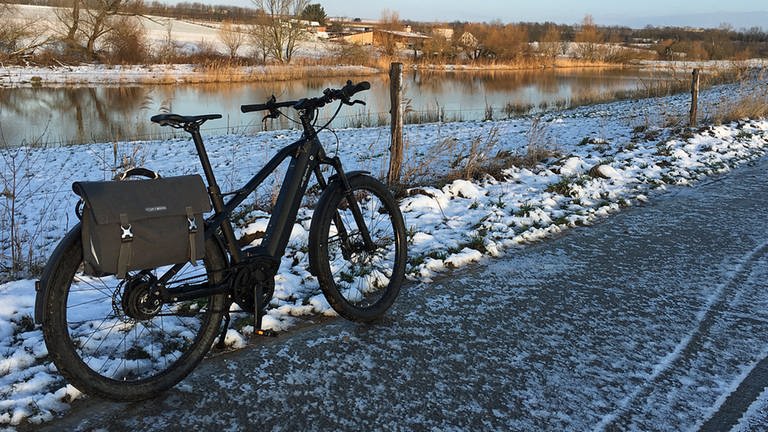 Fahrrad-Fahren im Winter (Foto: SWR, T. Güntner)