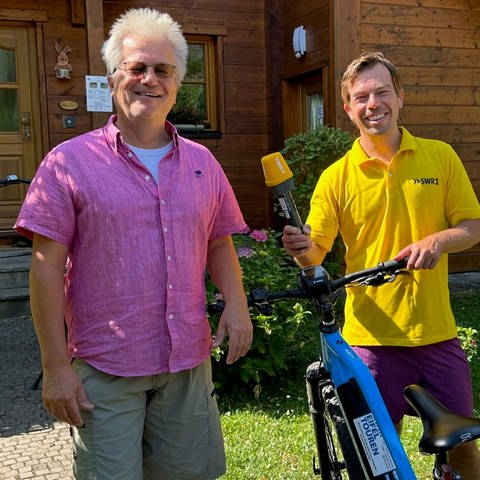 E-Bike-Verleiher Thomas Winges und Veit Berthold. (Foto: SWR)