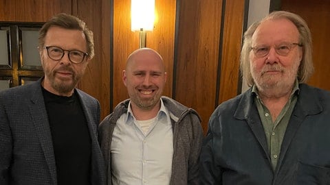 SWR1 Musikredakteur Dave Jörg hat Benny und Björn von Abba zu einem Interview getroffen (Foto: SWR, Dave Jörg)