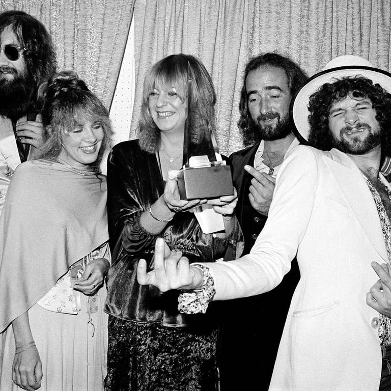 Bei der Grammy-Verleihung 1978 wurde "Rumours" als "bestes Album des Jahres" ausgezeichnet. (v.l. Mick Fleetwood, Stevie Nicks, Christine McVie, John McVie und Lindsey Buckingham) (Foto: dpa Bildfunk, Picture Alliance)