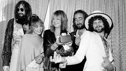 Bei der Grammy-Verleihung 1978 wurde "Rumours" als "bestes Album des Jahres" ausgezeichnet. (v.l. Mick Fleetwood, Stevie Nicks, Christine McVie, John McVie und Lindsey Buckingham) (Foto: dpa Bildfunk, Picture Alliance)