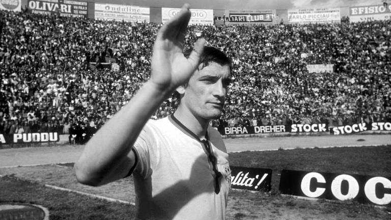 Italiens Rekordtorschütze Luigi "Gigi" Riva mit 79 Jahren gestorben.