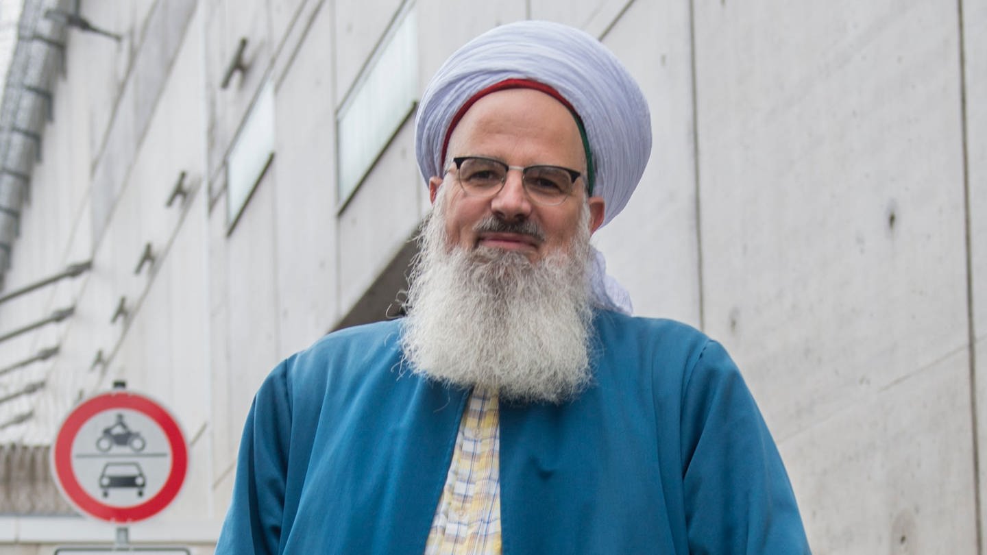 Imam Husamuddin Meyer in SWR1 Leute (Foto: Wiesbaden) (Foto: IMAGO, epd-bild/HeikexLyding)