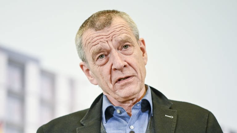 Klaus Püschel, Professor für Rechtsmedizin, in SWR1 Leute (Foto: picture-alliance / Reportdienste, dpa, Axel Heimken)