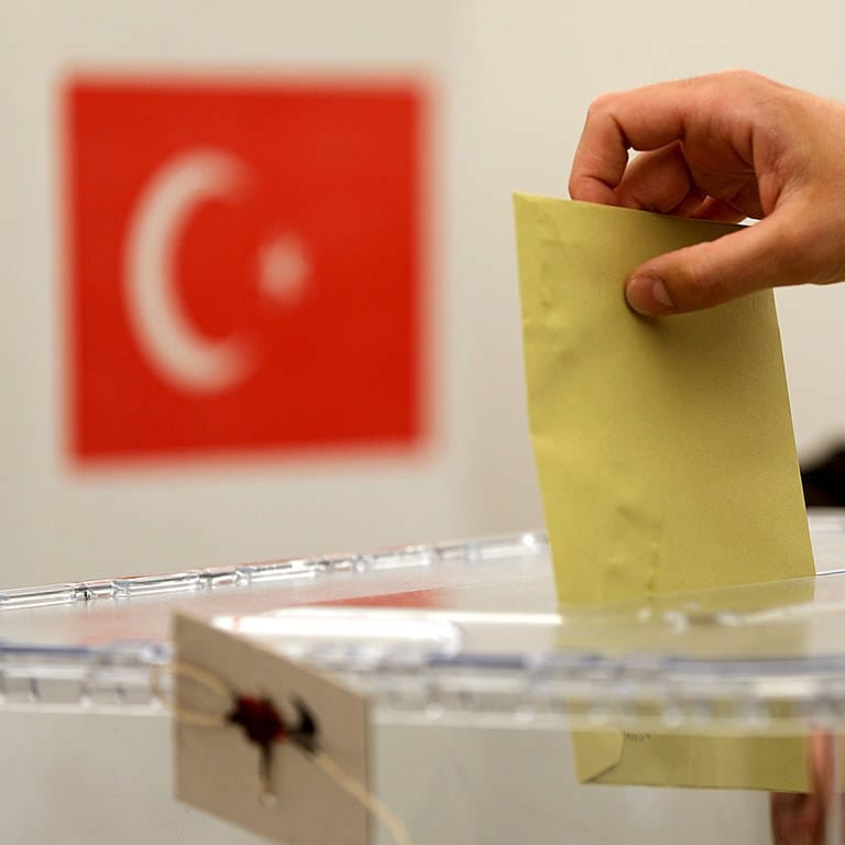 Korrespondent Oliver Mayer-Rüth in SWR1 Leute: Nach der Türkei Wahl