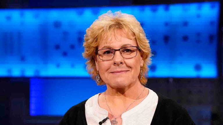 Die ehemalige DDR-Bürgerin Manuela Polaszczyk berichtet in SWR1 Leute: "Mein Vater hat mich an die Stasi verkauft“ (Foto: SWR, Baschi Bender)