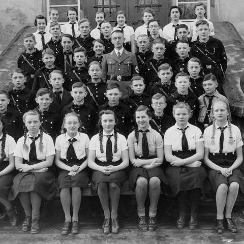 Erziehungsmethoden aus der NS-Zeit wirken sich heute noch aus (Foto: IMAGO, IMAGO / teutopress)