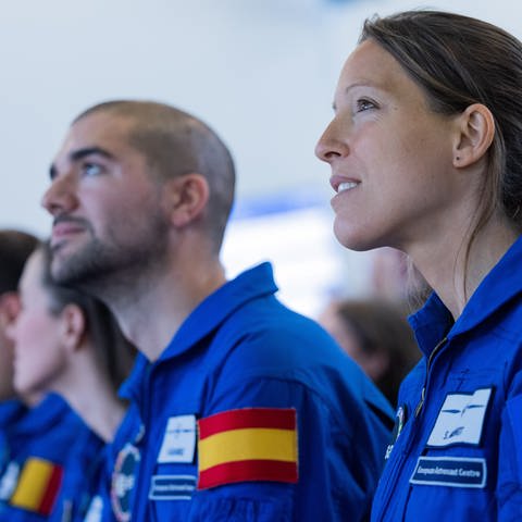 Angehende Astronautinnen und Astronauten der ESA (Foto: picture-alliance / Reportdienste, picture alliance/dpa | Rolf Vennenbernd)