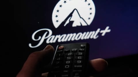 Paramount+ logo (Foto: picture-alliance / Reportdienste, NurPhoto | Jakub Porzycki)