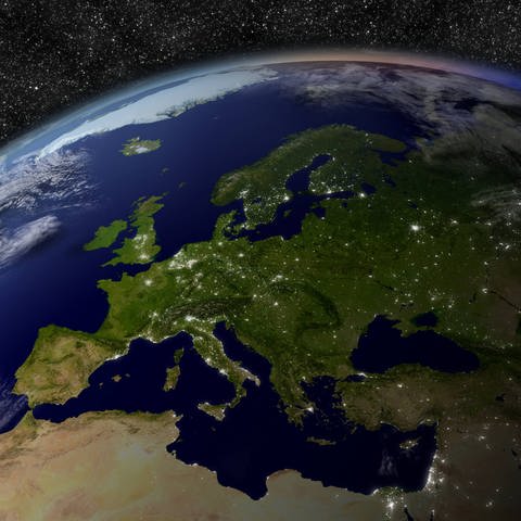 Europa vom Weltall mit Sternen (Foto: IMAGO, YAY Images)