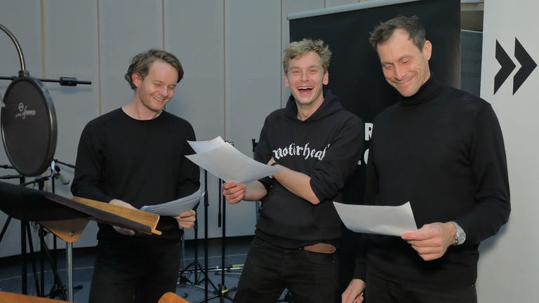 v.l.n.r.: Patrick Güldenberg (Frédéric Moreau), Franz Pätzold (Charles Deslauriers) u. Marc Hosemann (Charles Dussardier) (Foto: SWR, Peter A. Schmidt)