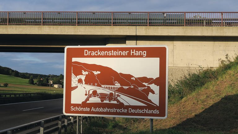 Schönste Autobahn Deutschlands - Drackensteiner Hang (Foto: Pressestelle, ststs - Stef Stagel und Steffen Schlichter)