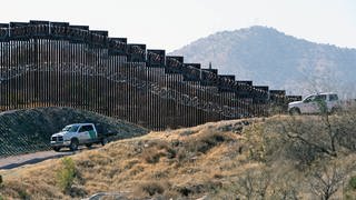 Grenzzaun zwischen USA und Mexiko in Nogales,  Arizona (Foto: imago images, UPI Photo)