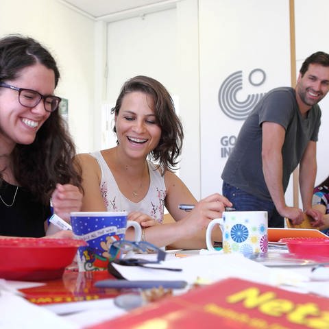 Junge Leute in Tel Aviv lernen Deutsch im Goethe-Institut (Foto: Goethe-Institut Israel/Cedric Dorin)