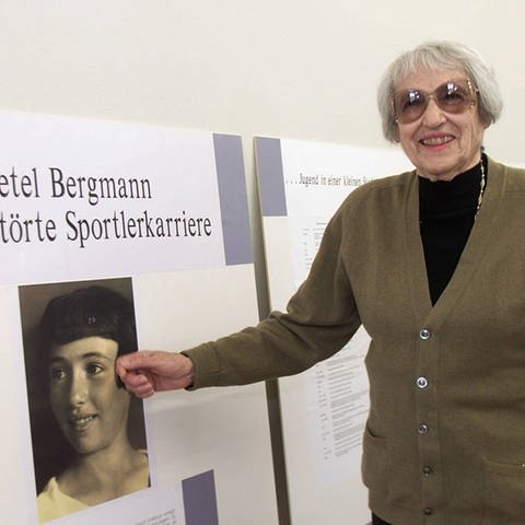 Pressekonferenz mit Bergmann Gretel in Laupheim (Foto: IMAGO, IMAGO / Pressefoto Baumann)