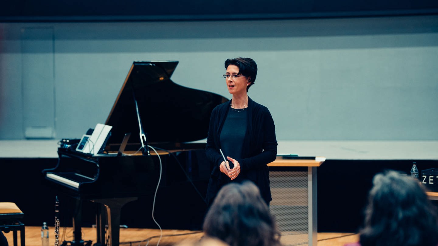 Eva Maria Stöckler, Autorin, Bassistin, Leiterin Zentrum für angewandte Musikforschung der Universität f Weiterbildung Krems (Foto: © Walter Skokanitsch)