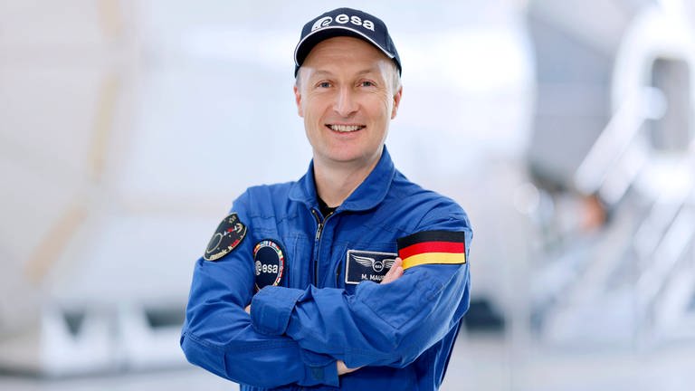 ESA-Astronaut Matthias Maurer im Europäischen Astronautenzentrum (EAC) (Foto: IMAGO, IMAGO / Panama Pictures / Christoph Hardt)
