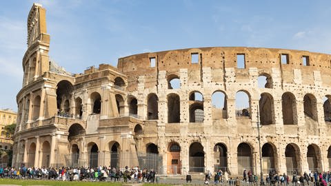 Blick auf das Colosseum in Rom (Foto: picture-alliance / Reportdienste, picture alliance / Andreas Gillner | Andreas Gillner)
