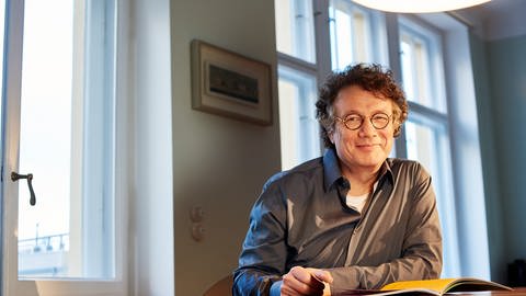 Der Autor Ingo Schulze (Foto: Pressestelle, S. Fischer Verlag / Gaby Gerster)