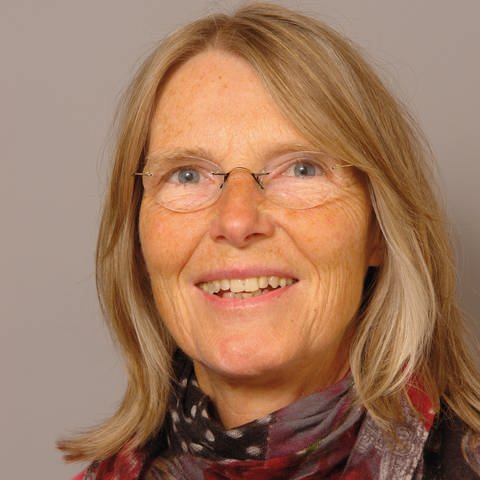 Portrait von Karen Nölle (Foto: Carlsen Verlag)