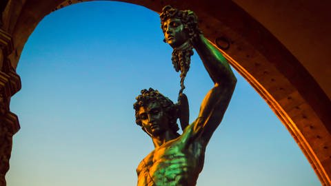 Perseus mit dem Haupt der Medusa (Benvenuto Cellini) (Foto: IMAGO, agefotostock)