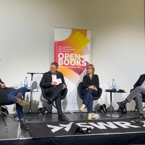 Shirin Sojitrawalla, Carsten Otte, Cornelia Geißler und Martin Ebel bei der Diskussion (Foto: SWR, Pressestelle, SWR)