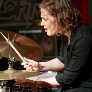 SWR Jazzpreisträgerin 2021 – Schlagzeugerin Eva Klesse (Foto: Pressestelle, Foto: Gerhard Richter)