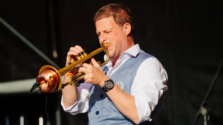 Jazztrompeter Thomas Siffling  (Foto: IMAGO, Steve Bauerschmidt)