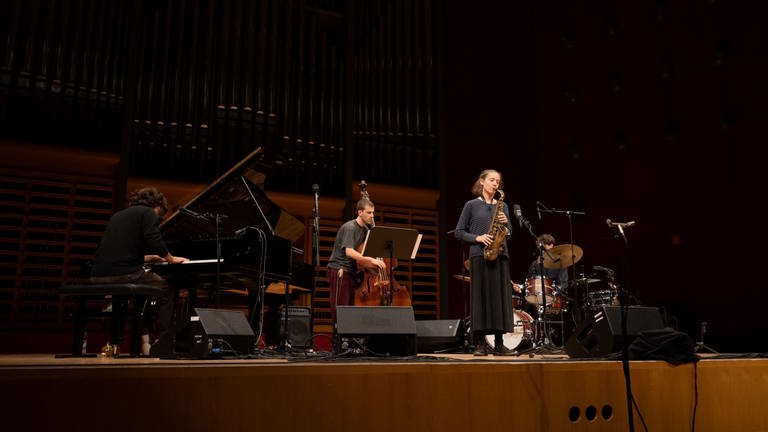 Das Philip Weyand Quartett auf der Bühne (Foto: SWR, Julian Camargo)