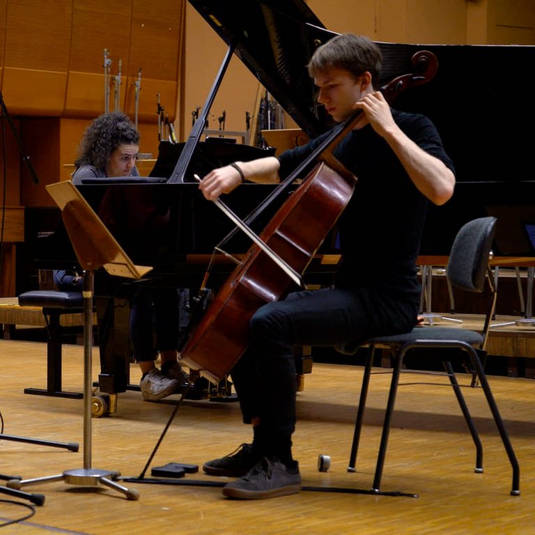 Jonathan Leibovitz (Klarinette); Kiveli Dörken (Klavier); Lionel Martin (Violoncello)   (Foto: SWR, © SWR/Lena Hofbauer)