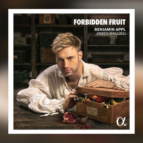 Album-Cover: Benjamin Appl und sein Lieder-Album „Forbidden Fruit“ (Foto: Alpha)