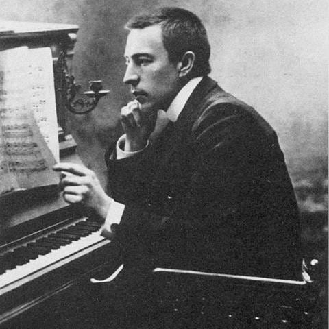 Sergej Rachmaninow am Flügel, ca. 1900 (Foto: IMAGO, IMAGO / Heritage Images)
