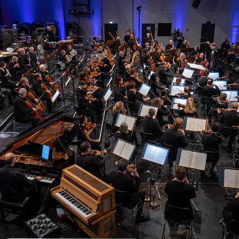 Bas Wiegers dirigiert das SWR Symphonieorchester (Foto: SWR, Ralf Brunner)
