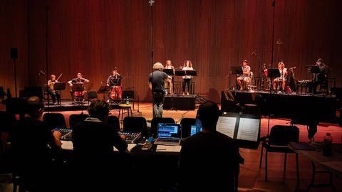 Ensemble Experimental, SWR Experimentalstudio und Brad Lubman bei Proben (Foto: Thomas Fichter)