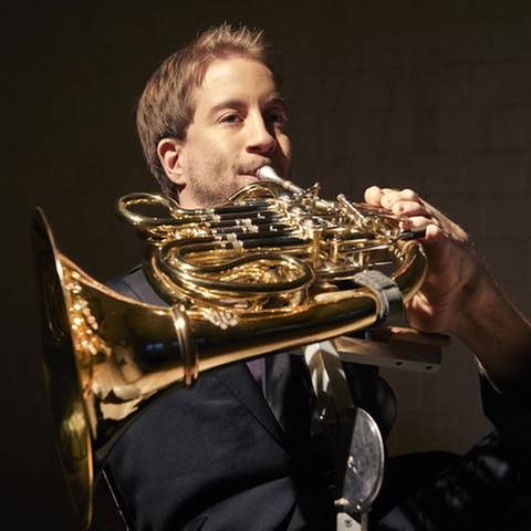 Der Hornist Felix Klieser (Foto: SWR, june Artists Management GmbH  - Maike Helbig)