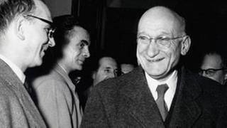 Robert Schuman 1955 in Paris (Foto: imago images, Imago/ZUMA/Keystone -)