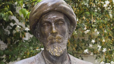 Statue des jüdischen Philosophen Moses Maimonides in Cordoba  Spanien (Foto: imago images, imago images / Design Pics)