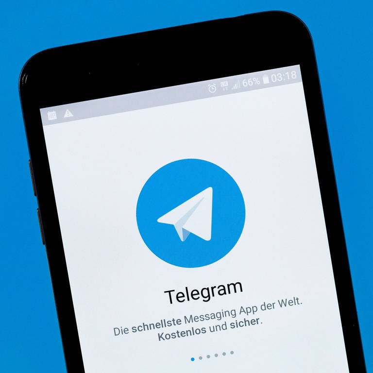 Logo des Messengers Telegram auf einem Smartphone (Foto: IMAGO, IMAGO / Future Image)