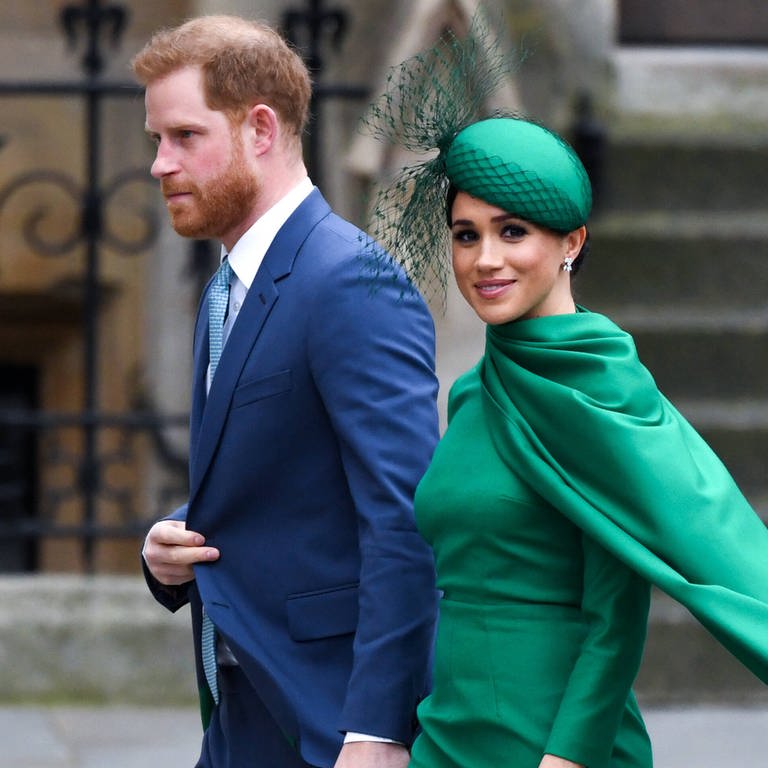 Der Herzog und die Herzogin von Sussex bei ihrem letzten offiziellen Auftritt anlässlich eines Gottesdienstes in Westminster Abbey zum Commonwealth Day am 9. März 2020 (Foto: IMAGO, imago images / PA Images)