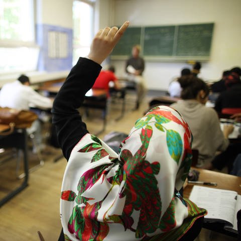 Schulen in Baden-Württemberg und Islamunterricht (Foto: IMAGO, IMAGO / Gerhard Leber)