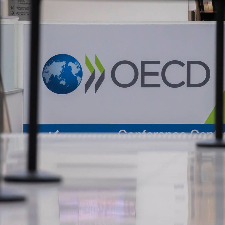 Blick auf den Hauptsitz der OECD (Foto: IMAGO, IMAGO / IP3press)