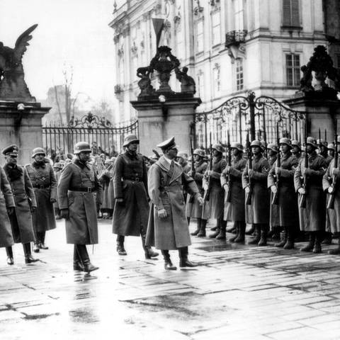 Einmarsch der Deutschen in die Tschechoslowake (Foto: picture-alliance / Reportdienste, picture-alliance / dpa | CTK)